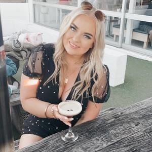 Meet your Posher, Georgia